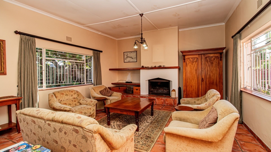 5 Bedroom Property for Sale in The Island Western Cape